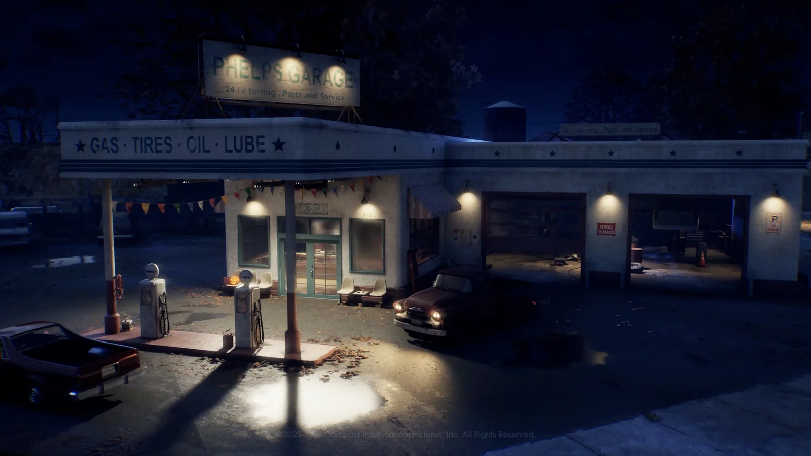 Phelps Garage at night in East Haddonfield, an official Halloween: The Game screenshot